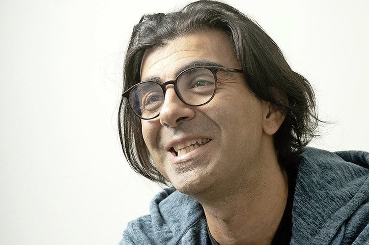 Le réalisateur allemand Fatih Akin est intarissable lorsqu’il évoque les films qui ont marqué son enfance.  © Charly Rappo