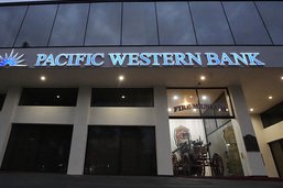 La banque américaine PacWest prise pour cible à Wall Street