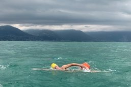 Un spécialiste du sprint gagne la Traversée du lac Léman