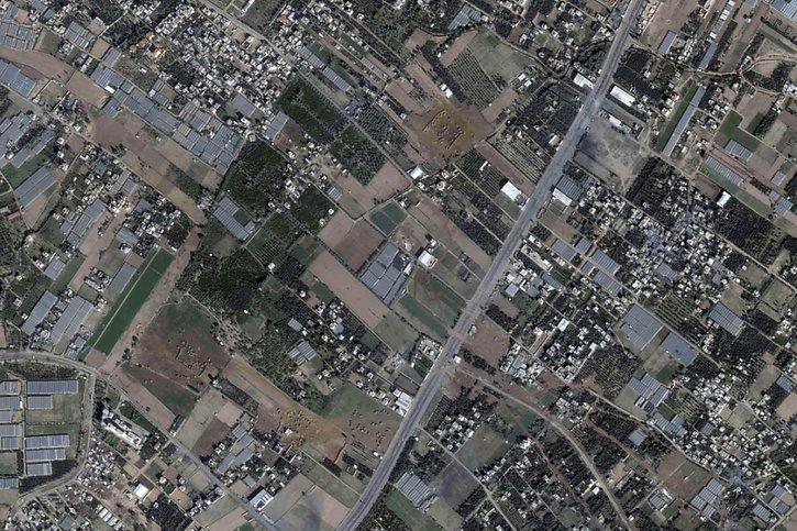Une vue satellite de Khan Younès, le nouvel épicentre des combats dans la bande de Gaza. © KEYSTONE/AP/Planet Labs PBC