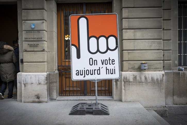 La population fribourgeoise était appelée à voter dimanche, mais le taux de participation a stagné sous les 50%. © Archives - Alain Wicht 