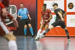 Futsal Premier League: Bulle victorieux