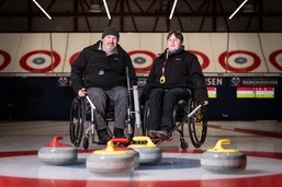 Sport-handicap: A 50 ans, il excelle dans le curling