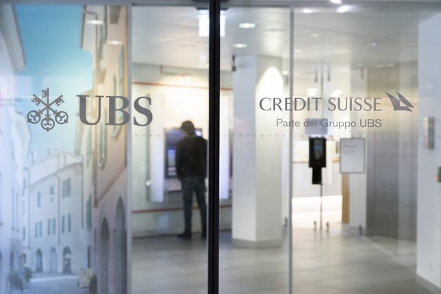 Banque: UBS a amorti le choc de Credit Suisse