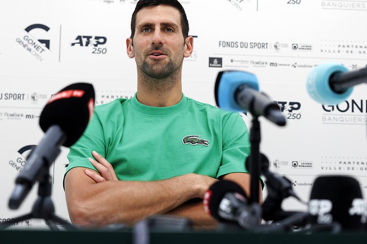Novak Djokovic a répondu aux médias en français mardi à Genève © KEYSTONE/SALVATORE DI NOLFI