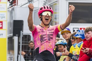 Tour de Romandie: l'étape pour Carapaz, le maillot pour Rodriguez