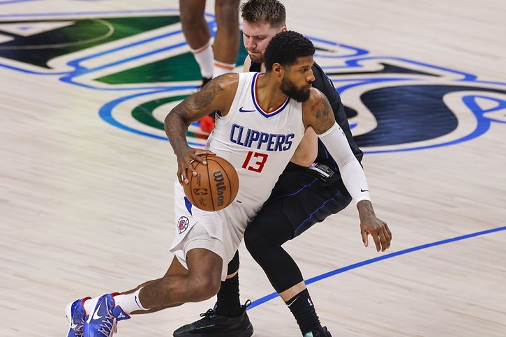 Paul George (13) quitte les Clippers pour rejoindre Philadelphie © KEYSTONE/EPA/ADAM DAVIS