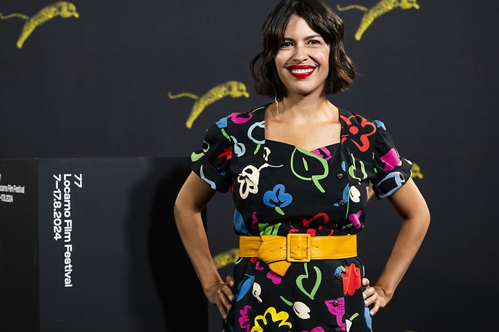 La réalisatrice helvético-péruvienne Klaudia Reynicke a gagné samedi le prix du public du Festival de Locarno. De nombreux parallèles existent entre la chronique familiale relatée dans son film "Reinas" et son histoire personnelle. © KEYSTONE/JEAN-CHRISTOPHE BOTT