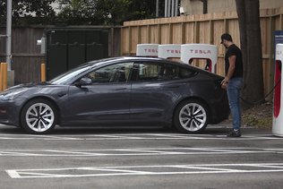 Livraisons de Tesla supérieures aux attentes au deuxième trimestre