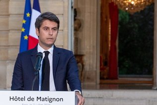 La gauche française pousse pour appliquer son programme de rupture